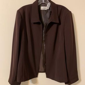 VILLAGER (a Liz Claiborne Company) Zip Up Front Jacket, size 16